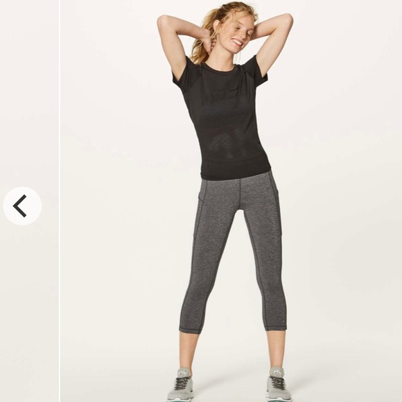 FINAL OFFER-Lululemon Breeze By Short Sleeve Black / Black - Picture 3 of 5